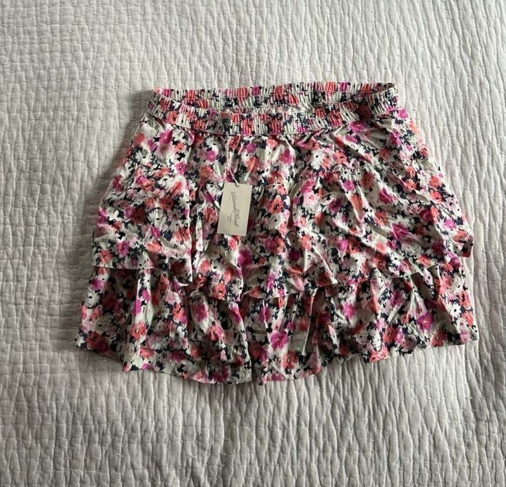 Universal Thread Floral Tiered Ruffle Mini Skirt